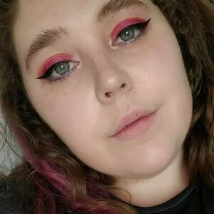 _forevernis / sunnisoftbodystoner Onlyfans Photo Gallery 