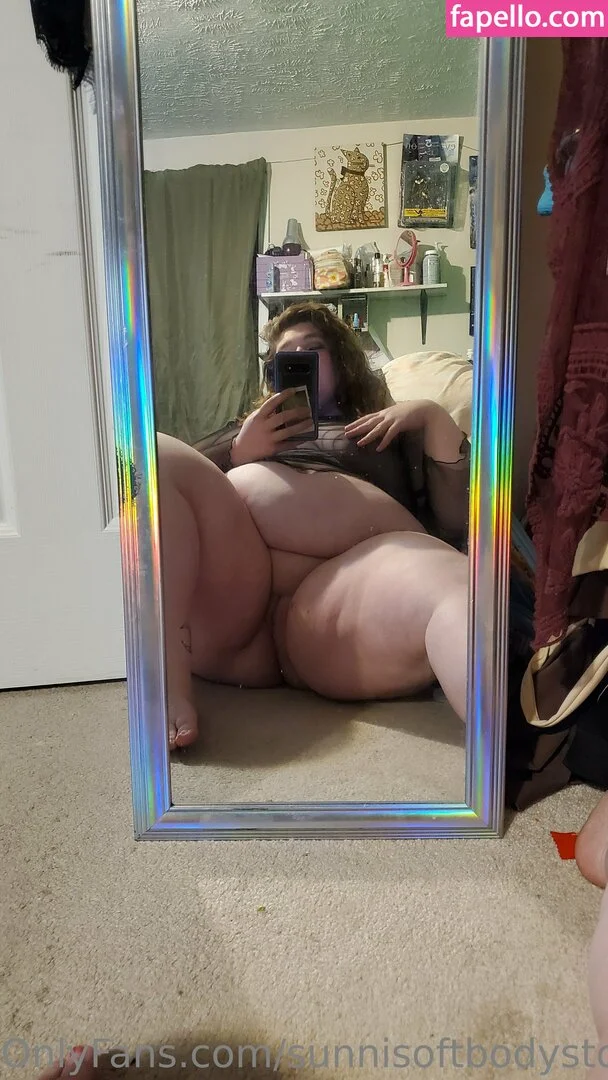 _forevernis / sunnisoftbodystoner Onlyfans Photo Gallery 