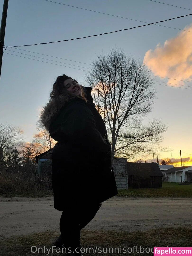 _forevernis / sunnisoftbodystoner Onlyfans Photo Gallery 