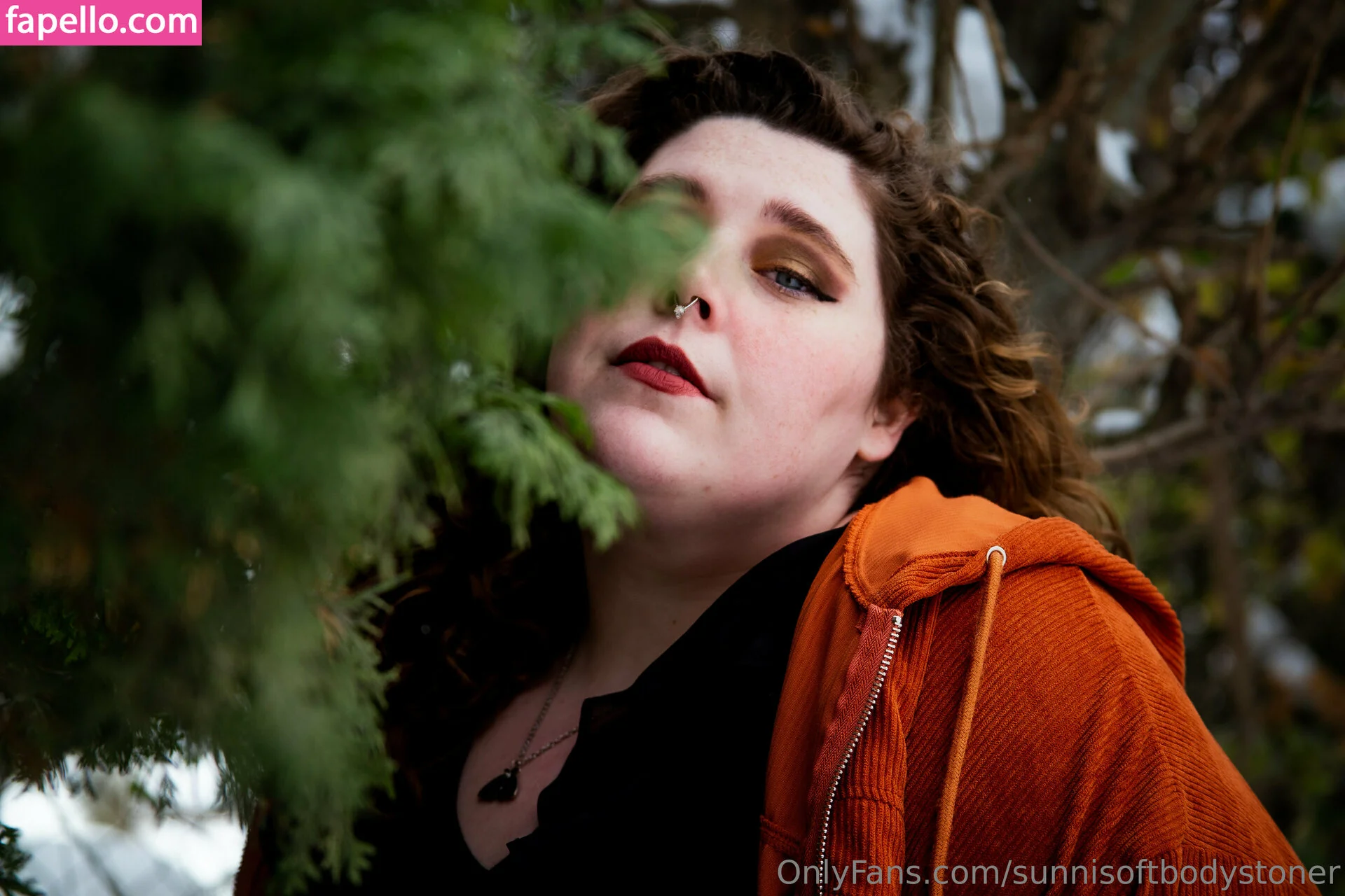_forevernis / sunnisoftbodystoner Onlyfans Photo Gallery 