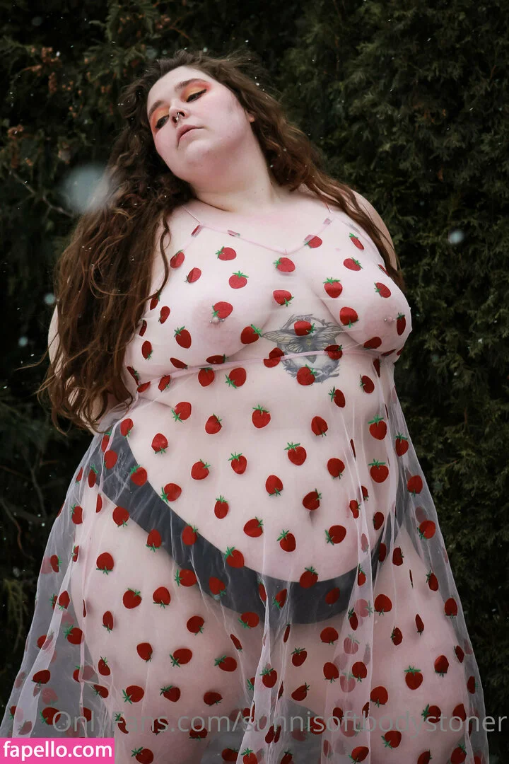 _forevernis / sunnisoftbodystoner Onlyfans Photo Gallery 