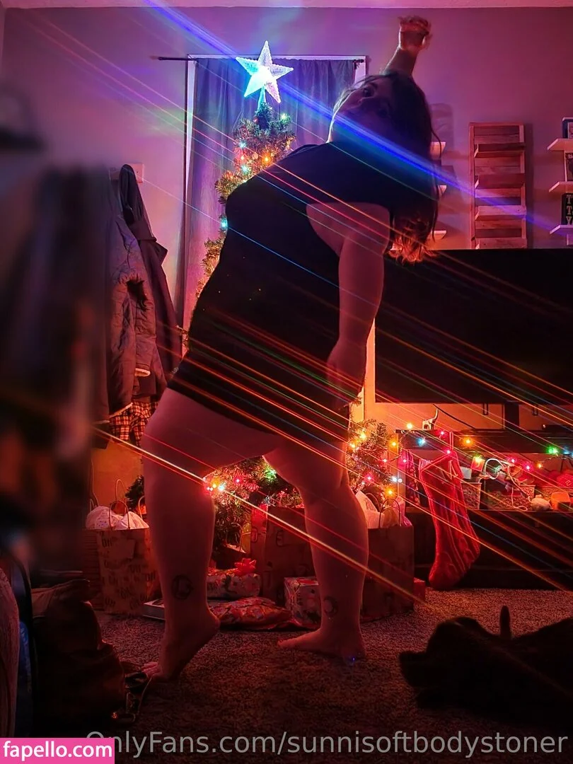 _forevernis / sunnisoftbodystoner Onlyfans Photo Gallery 