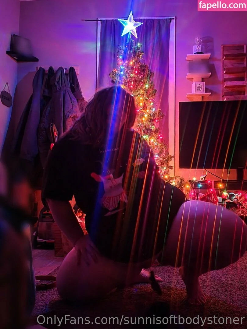 _forevernis / sunnisoftbodystoner Onlyfans Photo Gallery 
