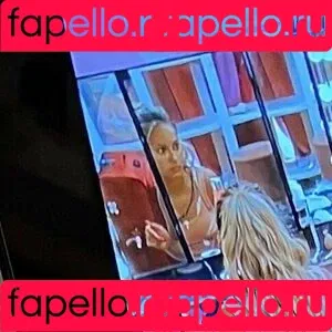 bellas__links / bellas_paws Onlyfans Photo Gallery 