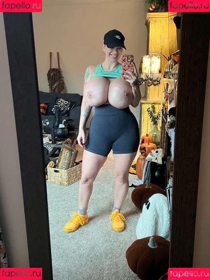 Brittany Elizabeth Welsh / brittanyelizabethxoxo / thebrittanyxoxo Onlyfans Photo Gallery 
