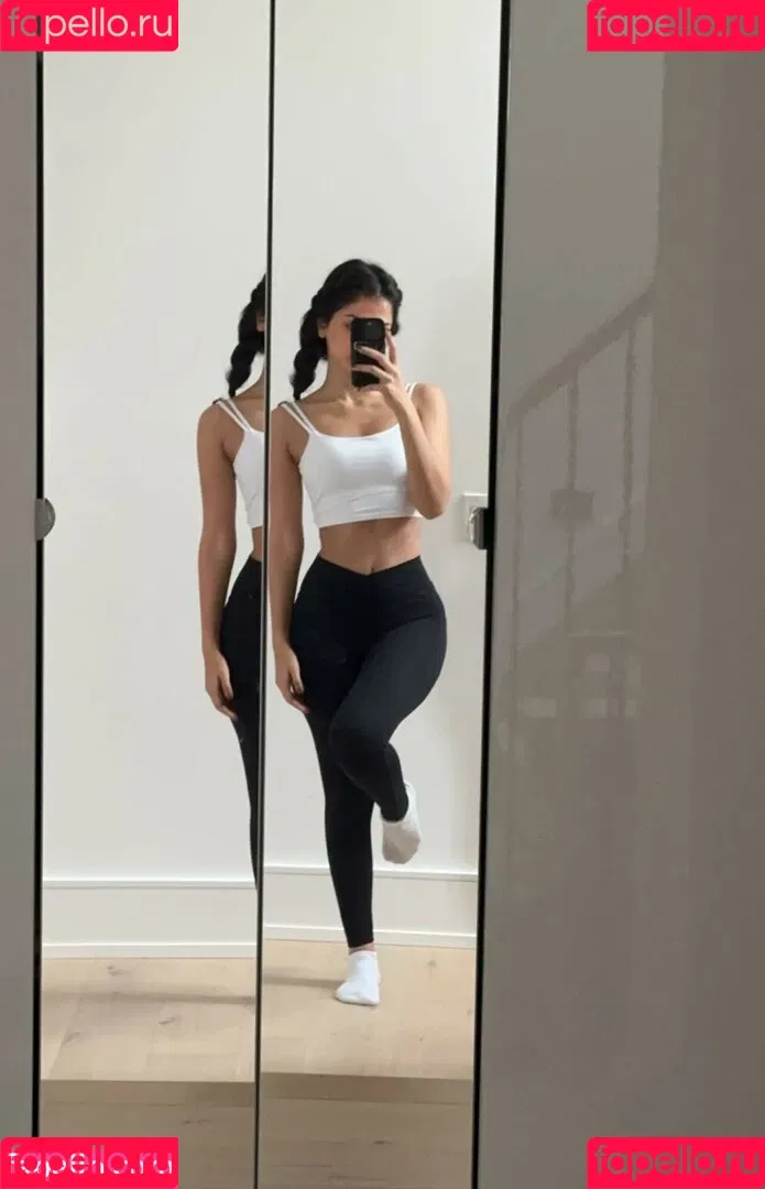 Melody Oz / melodyoz Onlyfans Photo Gallery 