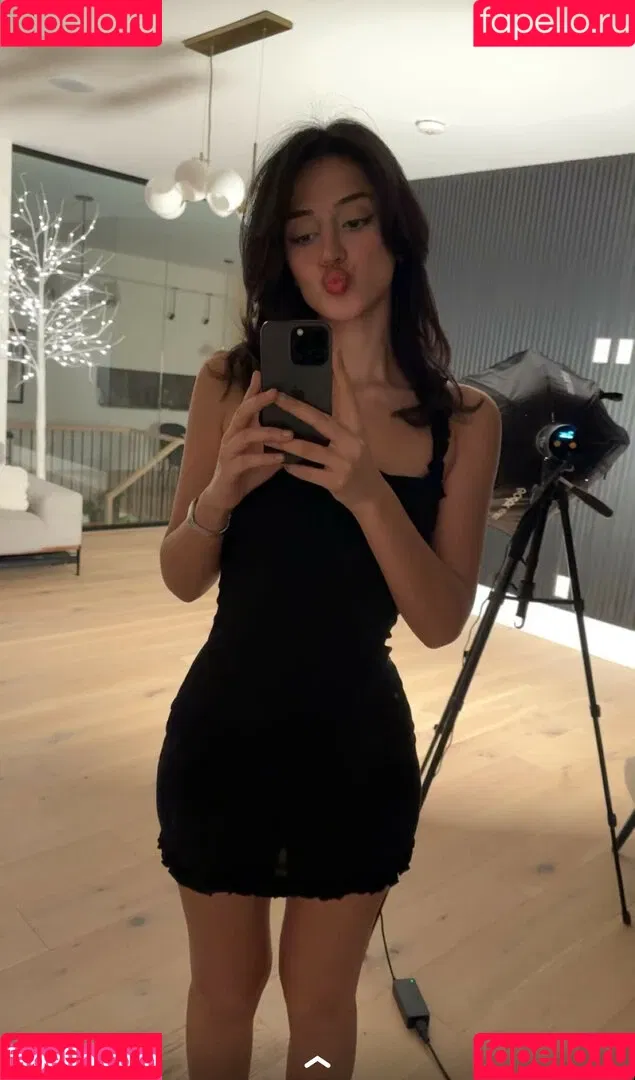 Melody Oz / melodyoz Onlyfans Photo Gallery 