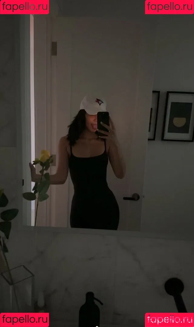 Melody Oz / melodyoz Onlyfans Photo Gallery 
