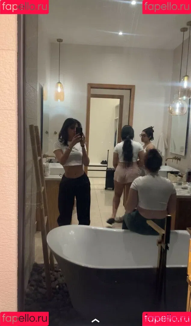Melody Oz / melodyoz Onlyfans Photo Gallery 