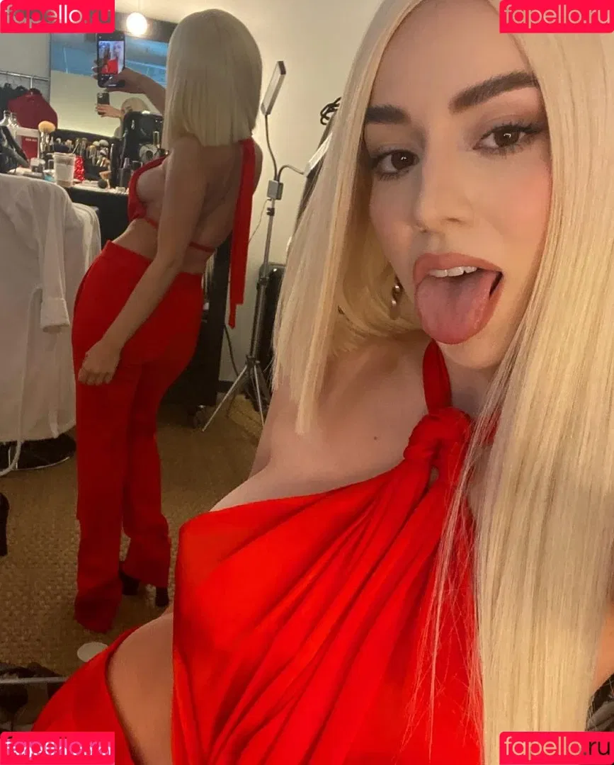 Ava Max / avamax / plharleyquinn Onlyfans Photo Gallery 