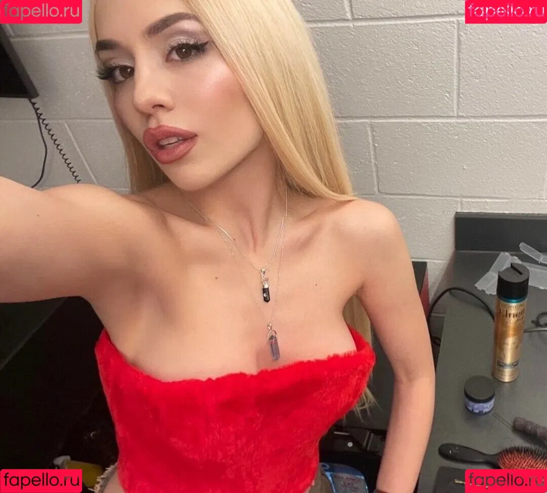 Ava Max / avamax / plharleyquinn Onlyfans Photo Gallery 