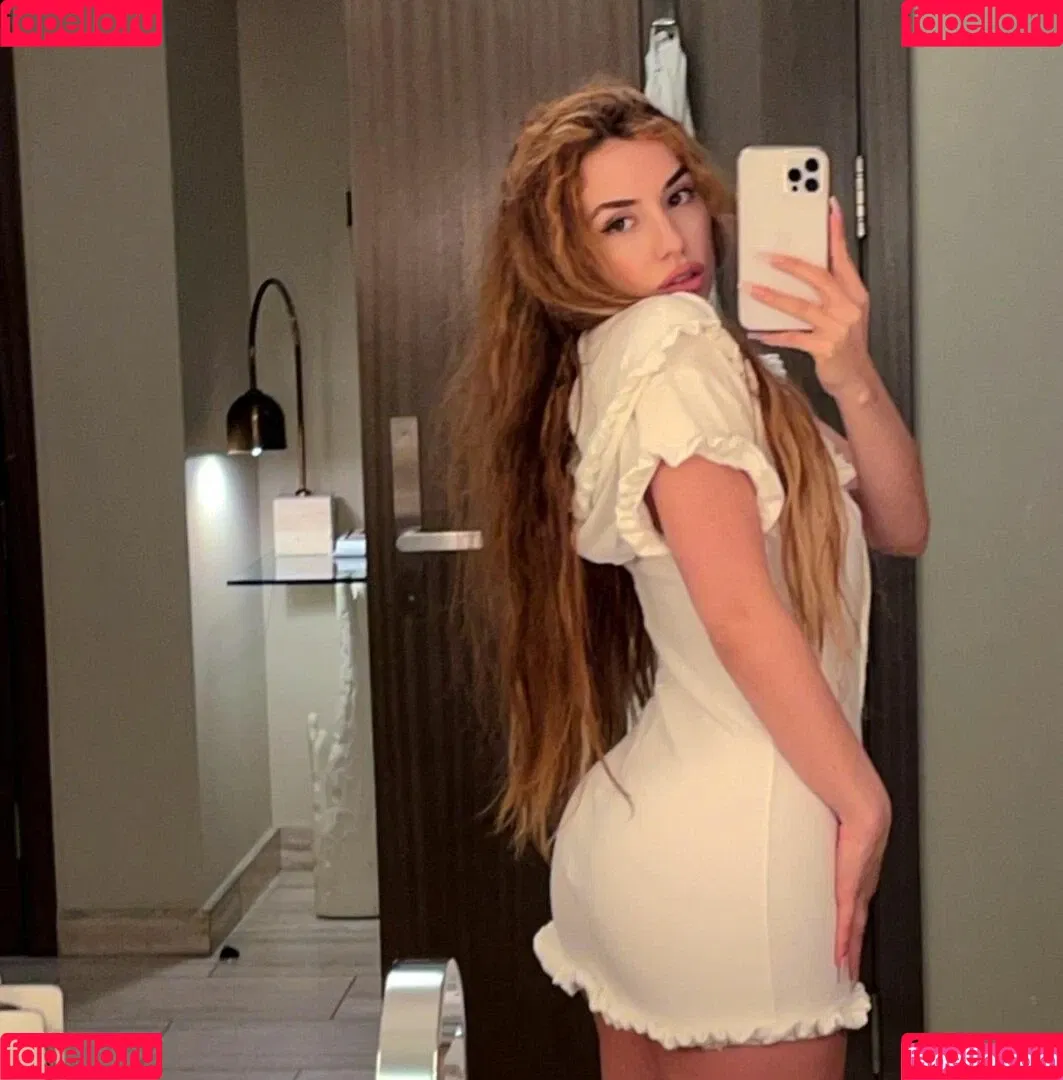 Ava Max / avamax / plharleyquinn Onlyfans Photo Gallery 