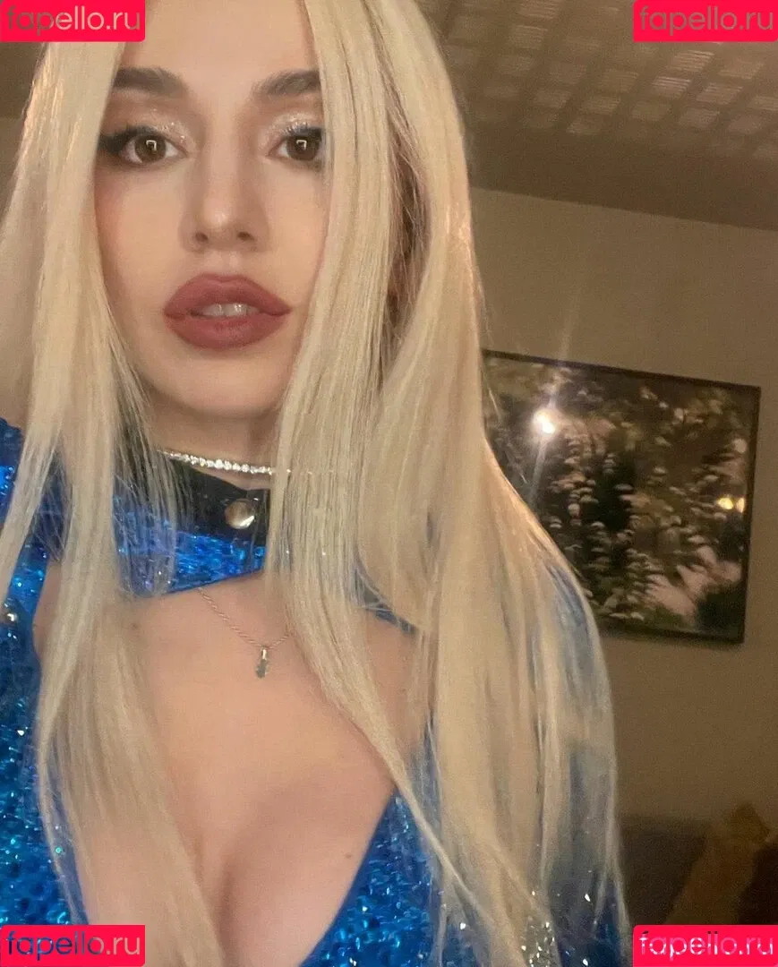 Ava Max / avamax / plharleyquinn Onlyfans Photo Gallery 