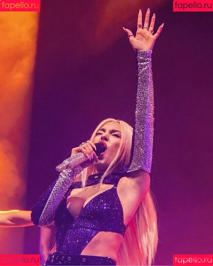 Ava Max / avamax / plharleyquinn Onlyfans Photo Gallery 