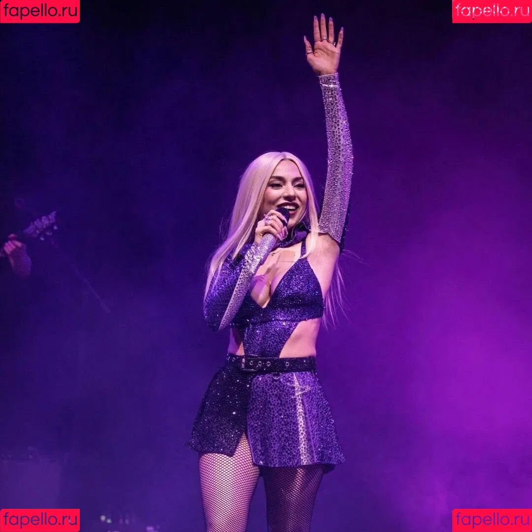 Ava Max / avamax / plharleyquinn Onlyfans Photo Gallery 