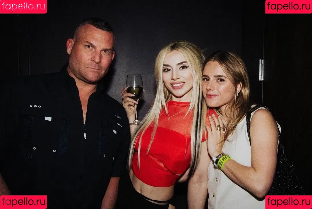 Ava Max / avamax / plharleyquinn Onlyfans Photo Gallery 
