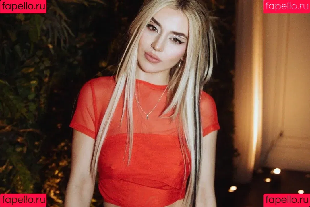Ava Max / avamax / plharleyquinn Onlyfans Photo Gallery 