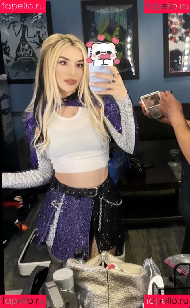 Ava Max / avamax / plharleyquinn Onlyfans Photo Gallery 
