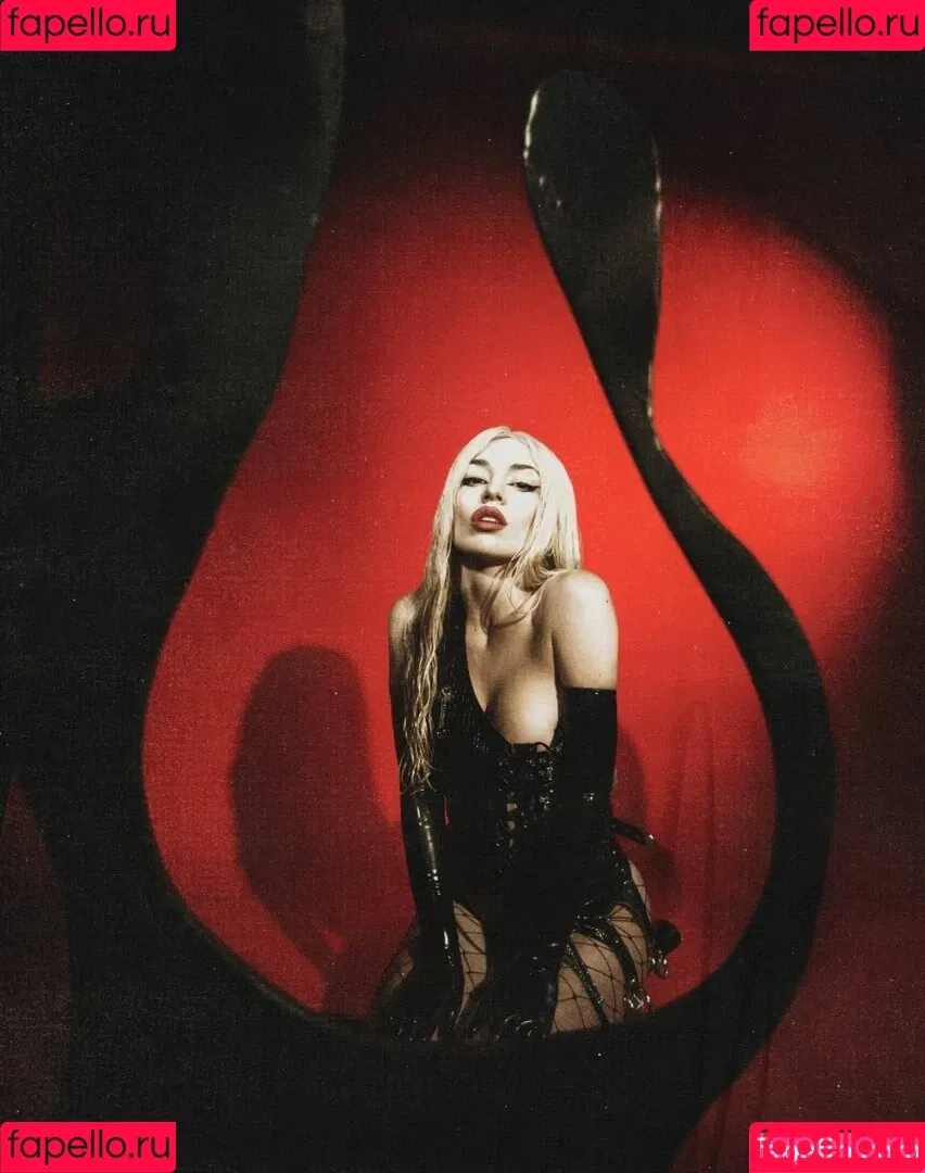 Ava Max / avamax / plharleyquinn Onlyfans Photo Gallery 