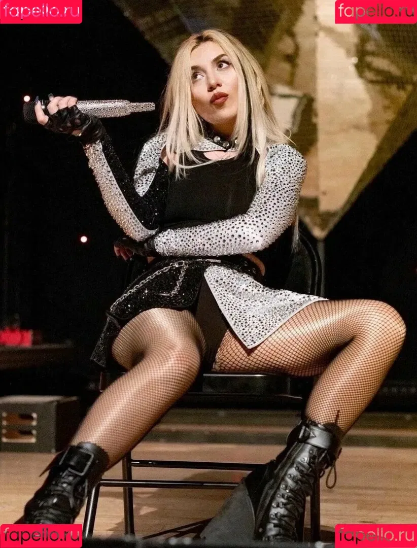 Ava Max / avamax / plharleyquinn Onlyfans Photo Gallery 