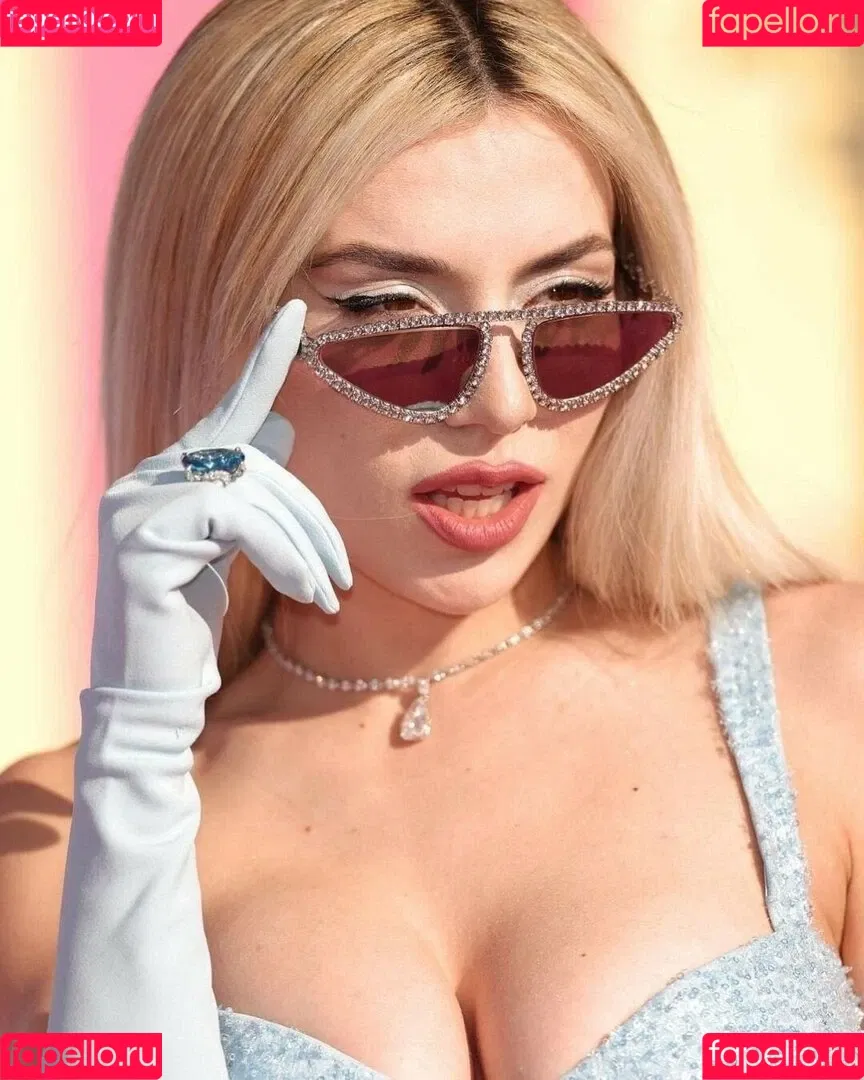 Ava Max / avamax / plharleyquinn Onlyfans Photo Gallery 