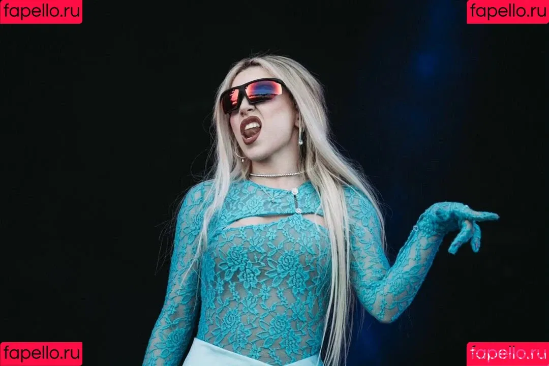 Ava Max / avamax / plharleyquinn Onlyfans Photo Gallery 