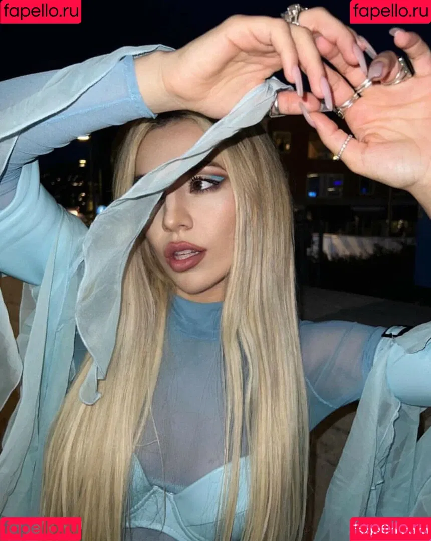 Ava Max / avamax / plharleyquinn Onlyfans Photo Gallery 