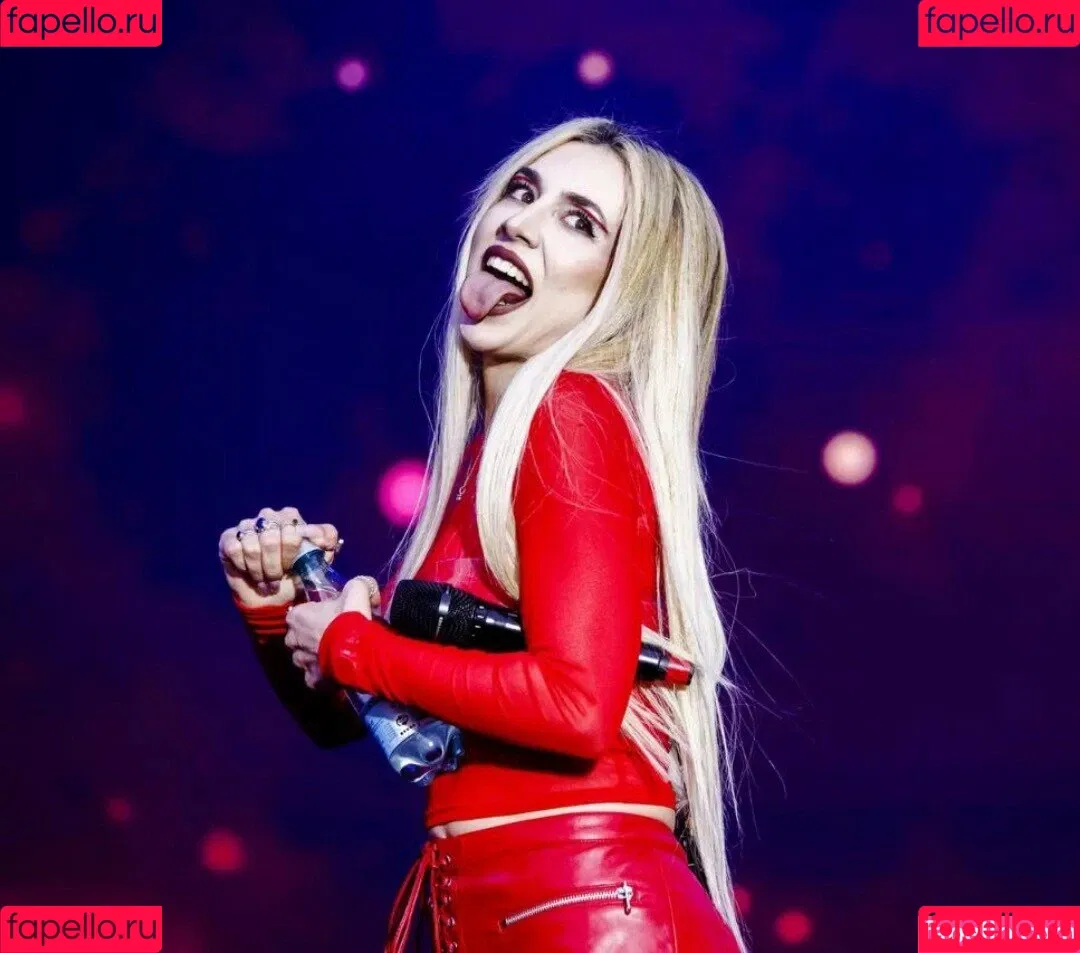 Ava Max / avamax / plharleyquinn Onlyfans Photo Gallery 
