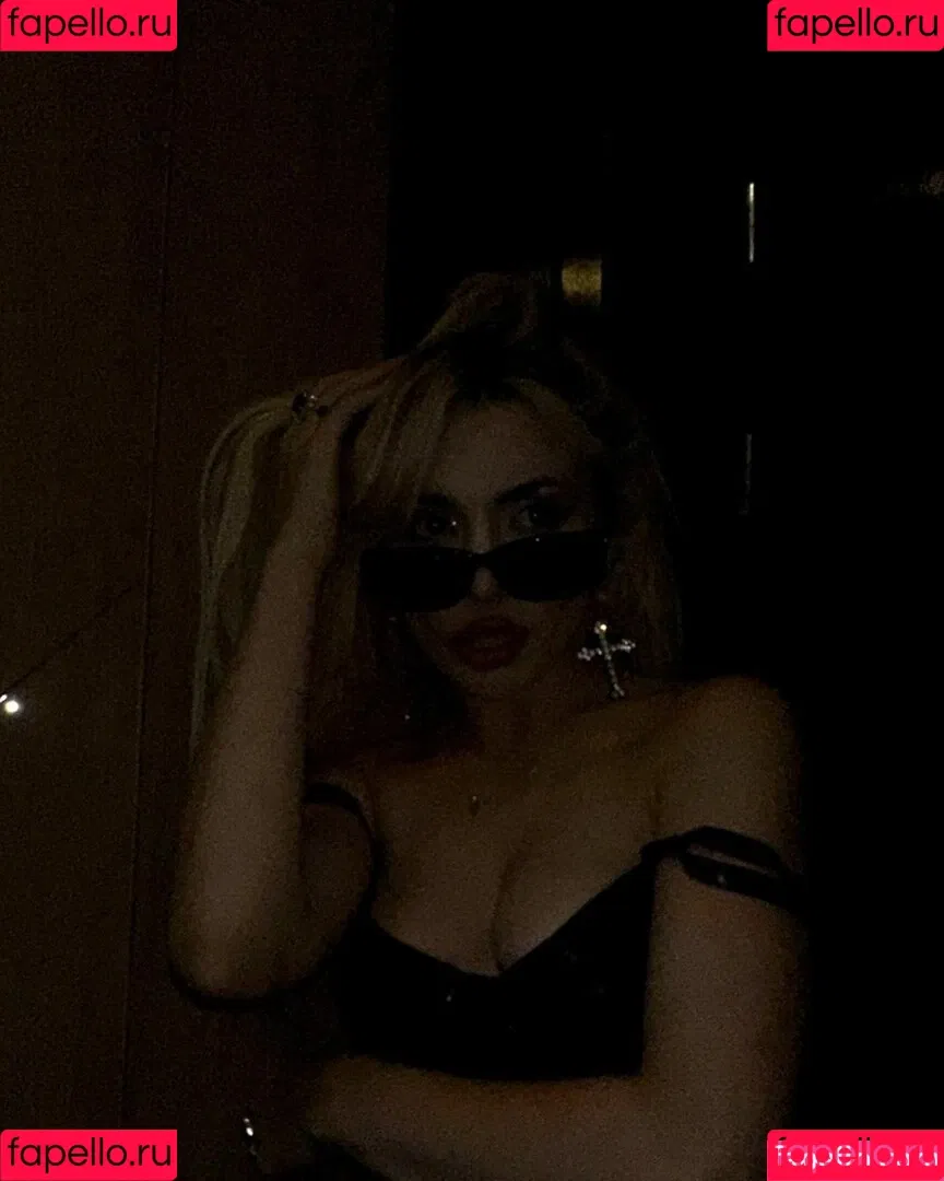 Ava Max / avamax / plharleyquinn Onlyfans Photo Gallery 