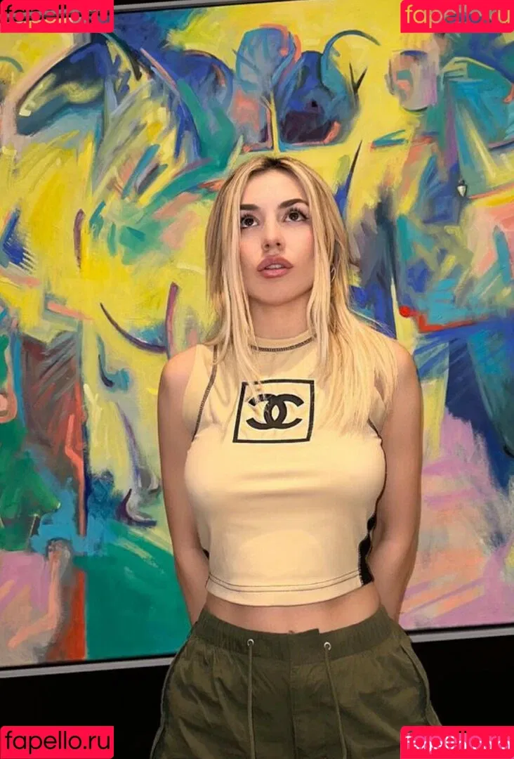 Ava Max / avamax / plharleyquinn Onlyfans Photo Gallery 