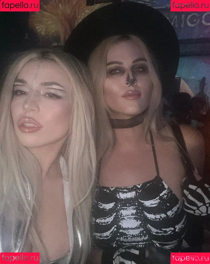 Ava Max / avamax / plharleyquinn Onlyfans Photo Gallery 