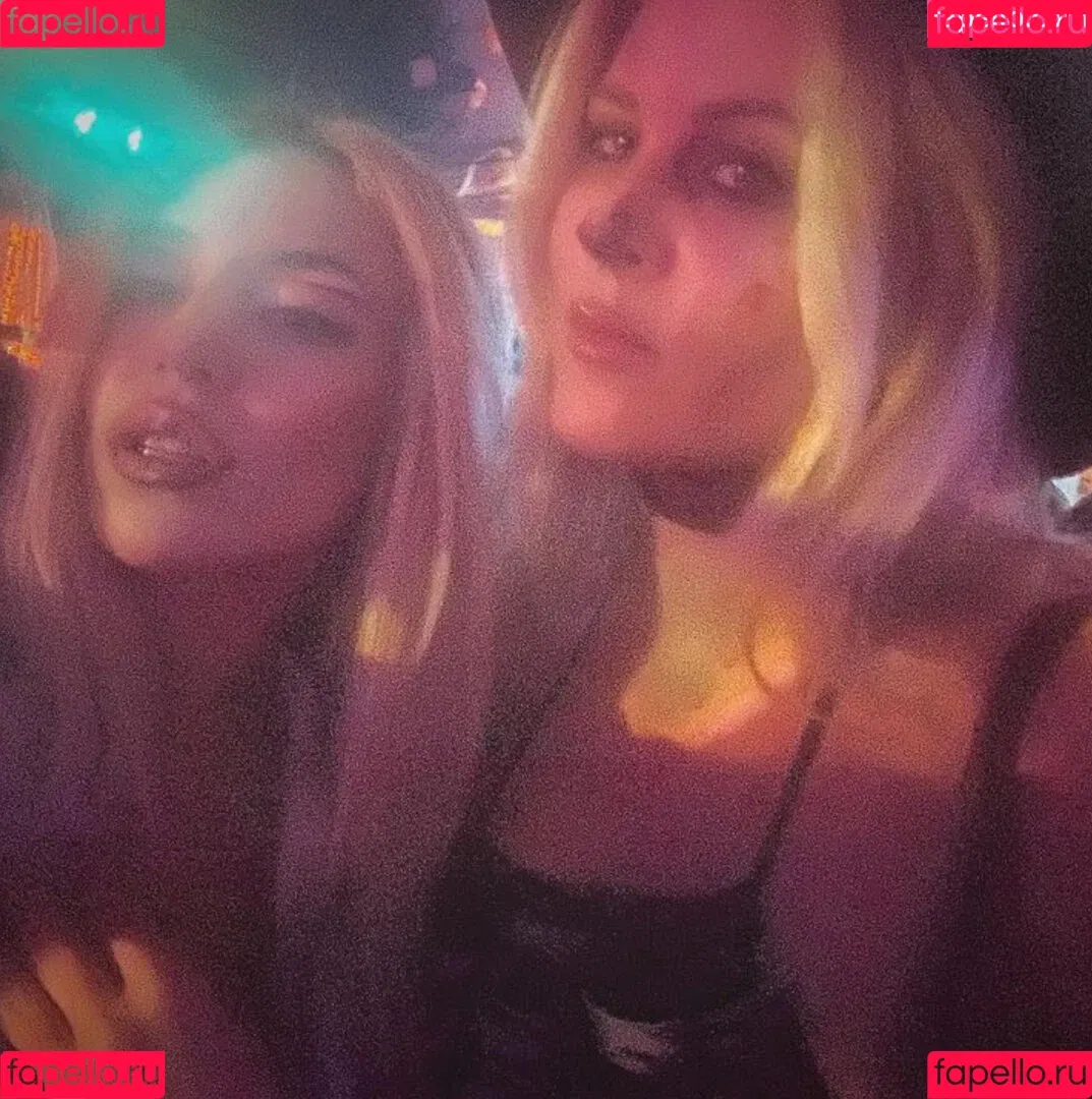 Ava Max / avamax / plharleyquinn Onlyfans Photo Gallery 