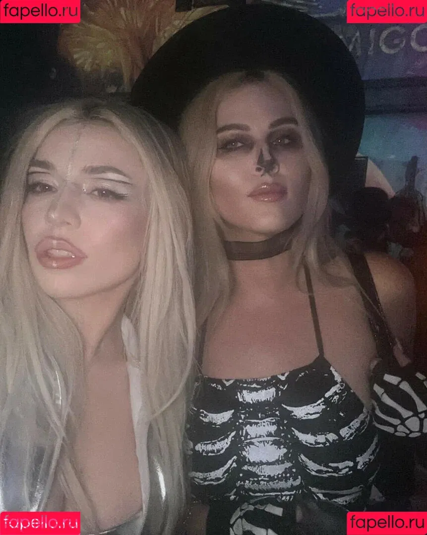 Ava Max / avamax / plharleyquinn Onlyfans Photo Gallery 