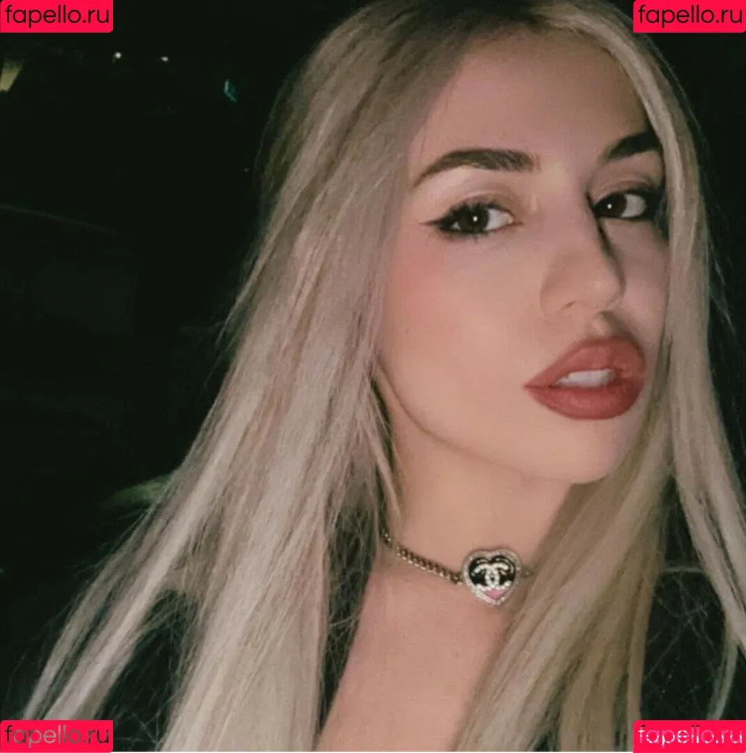 Ava Max / avamax / plharleyquinn Onlyfans Photo Gallery 