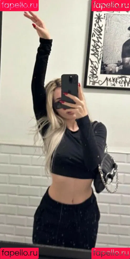 Ava Max / avamax / plharleyquinn Onlyfans Photo Gallery 