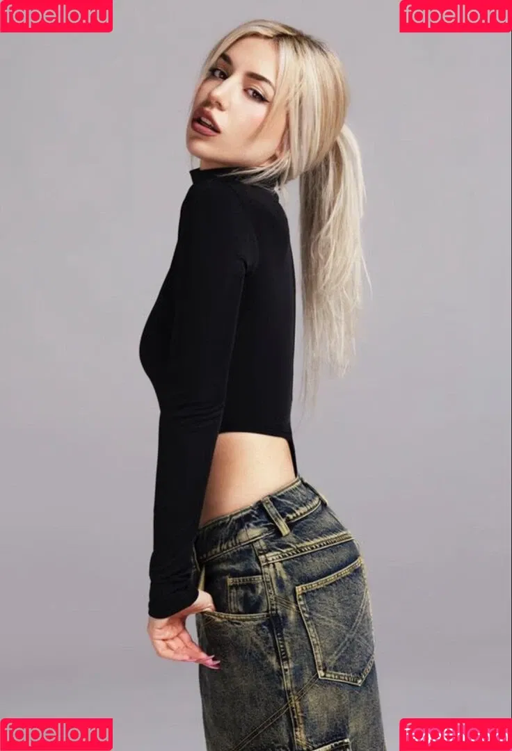 Ava Max / avamax / plharleyquinn Onlyfans Photo Gallery 