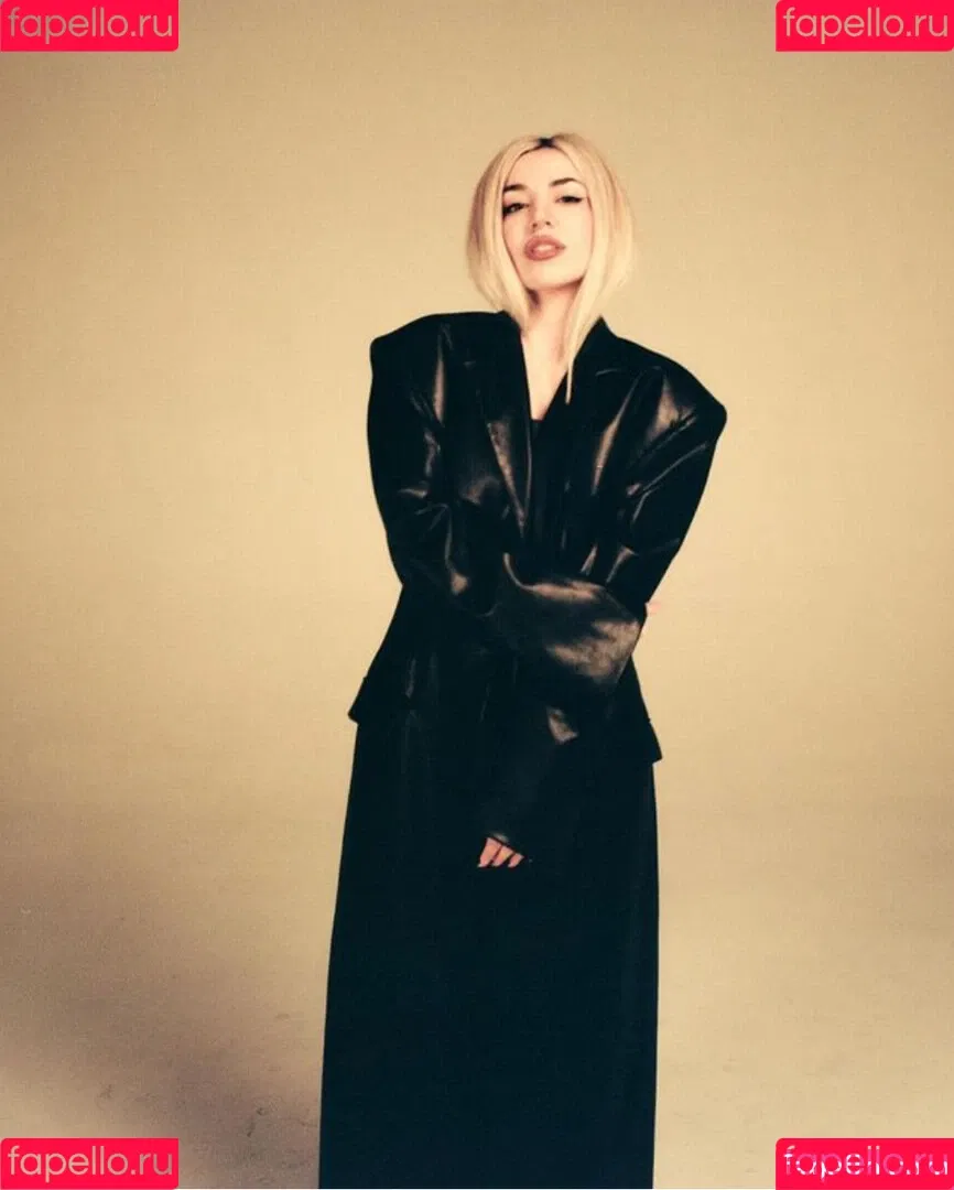 Ava Max / avamax / plharleyquinn Onlyfans Photo Gallery 