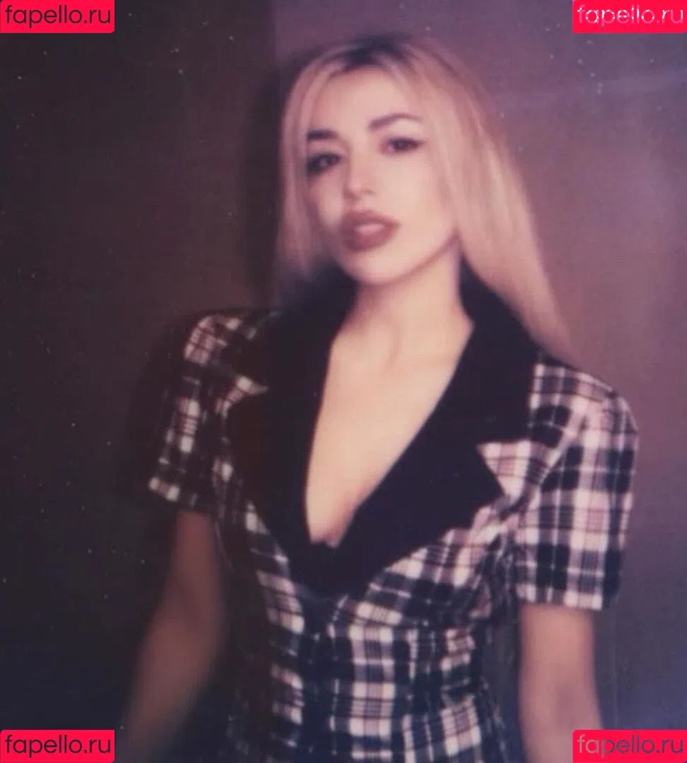 Ava Max / avamax / plharleyquinn Onlyfans Photo Gallery 