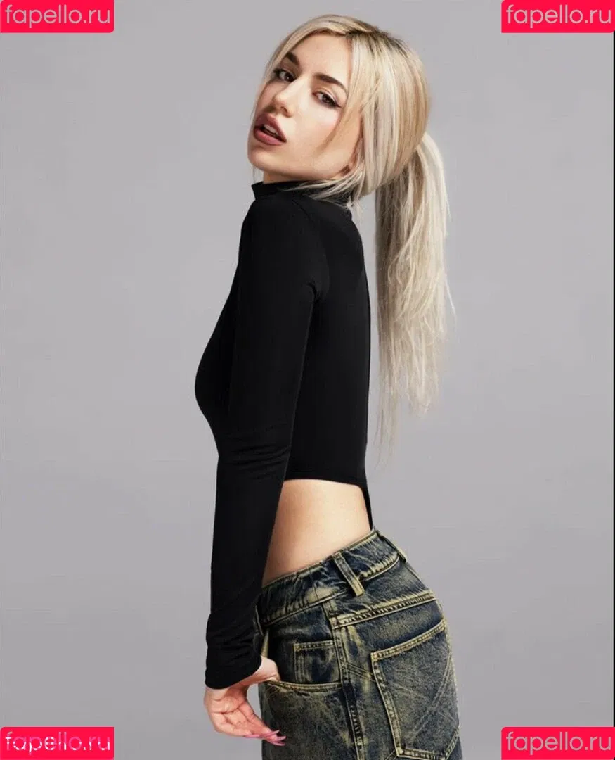 Ava Max / avamax / plharleyquinn Onlyfans Photo Gallery 