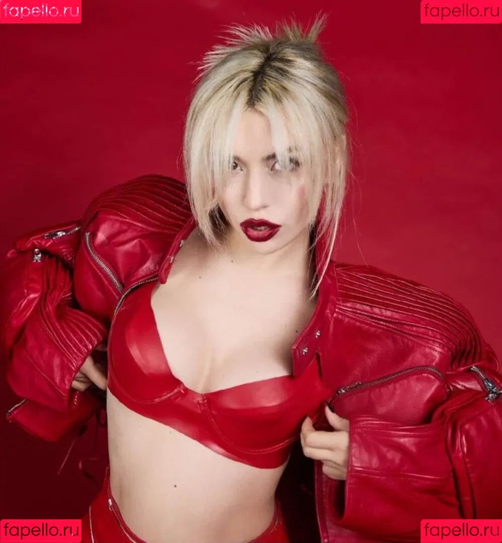 Ava Max / avamax / plharleyquinn Onlyfans Photo Gallery 
