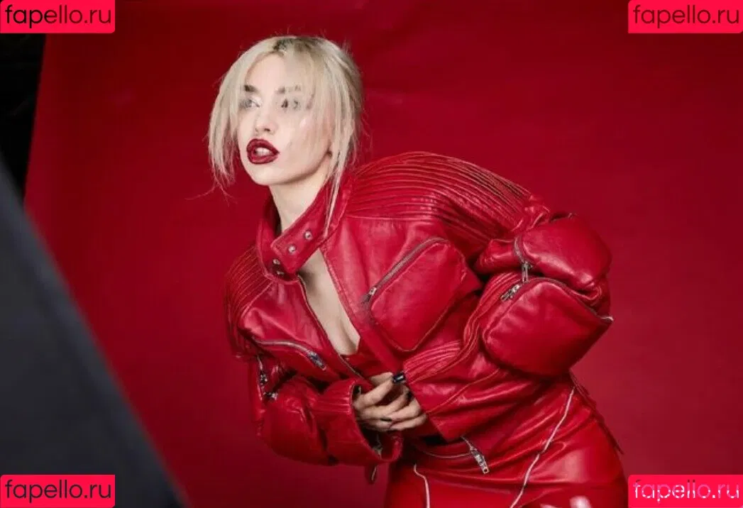 Ava Max / avamax / plharleyquinn Onlyfans Photo Gallery 