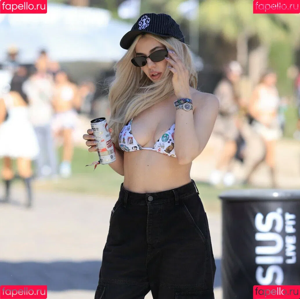 Ava Max / avamax / plharleyquinn Onlyfans Photo Gallery 