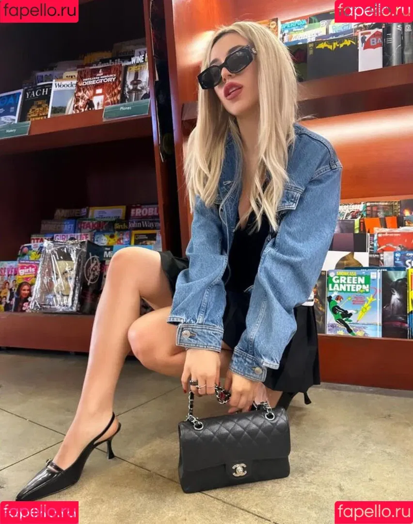 Ava Max / avamax / plharleyquinn Onlyfans Photo Gallery 