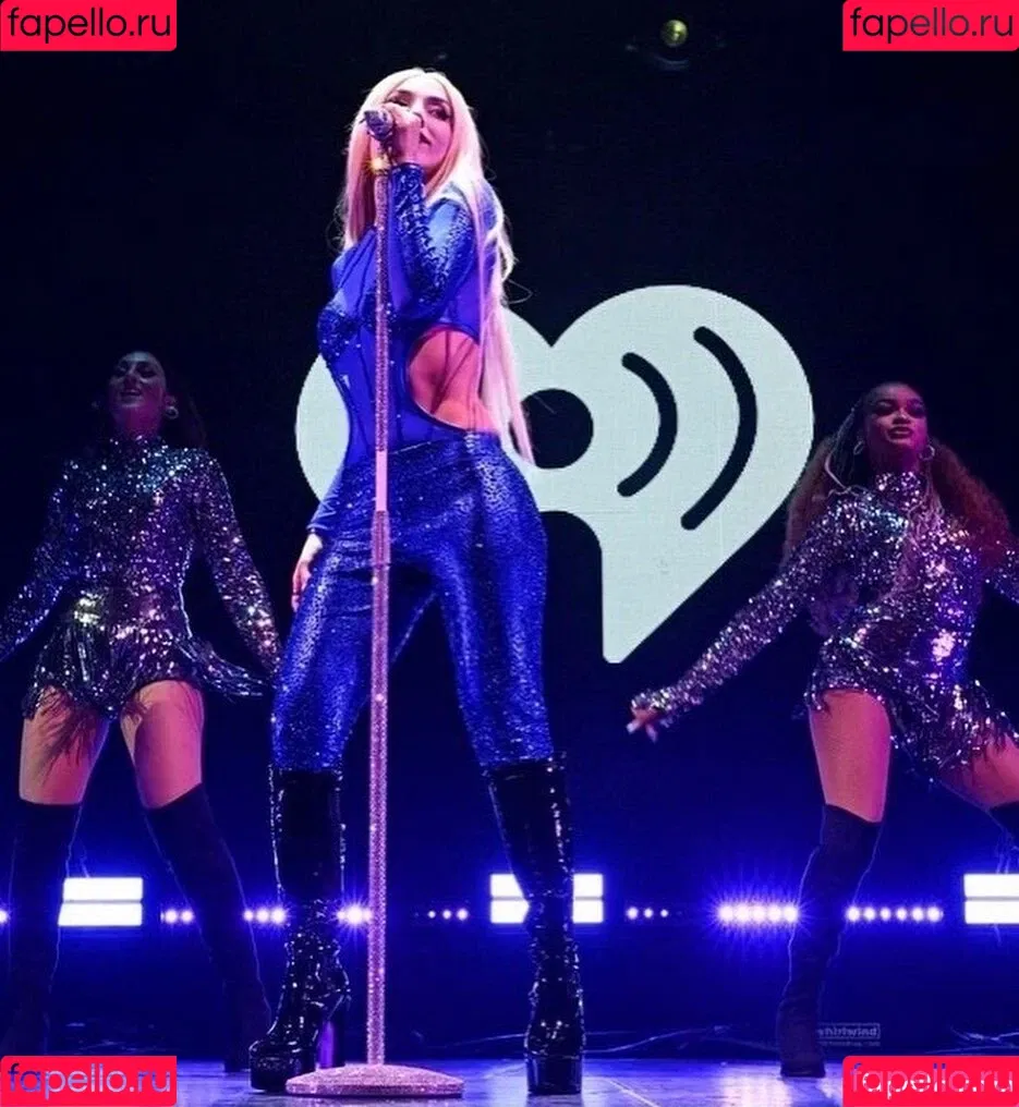 Ava Max / avamax / plharleyquinn Onlyfans Photo Gallery 