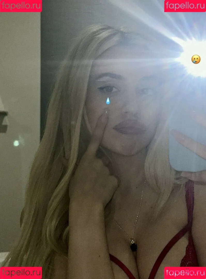 Ava Max / avamax / plharleyquinn Onlyfans Photo Gallery 