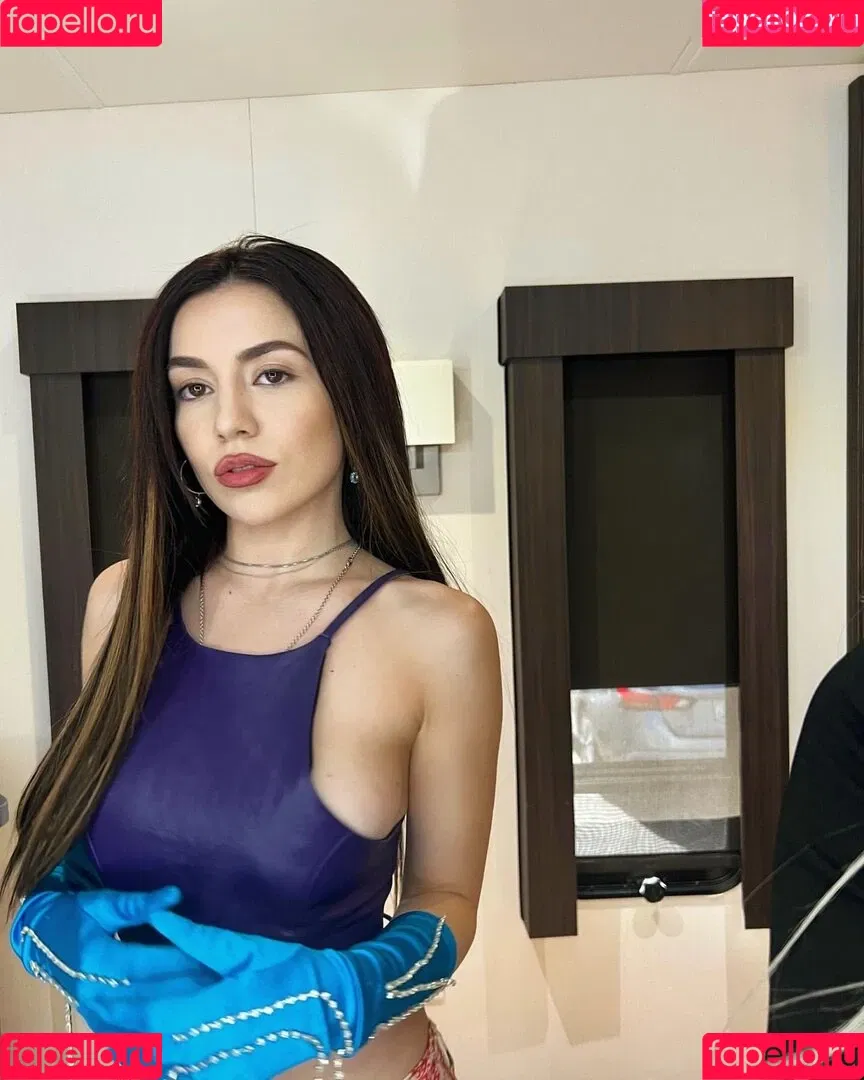 Ava Max / avamax / plharleyquinn Onlyfans Photo Gallery 