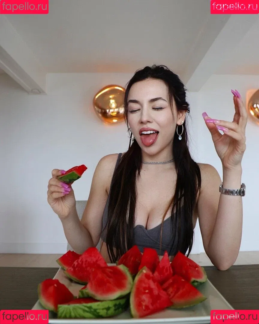 Ava Max / avamax / plharleyquinn Onlyfans Photo Gallery 
