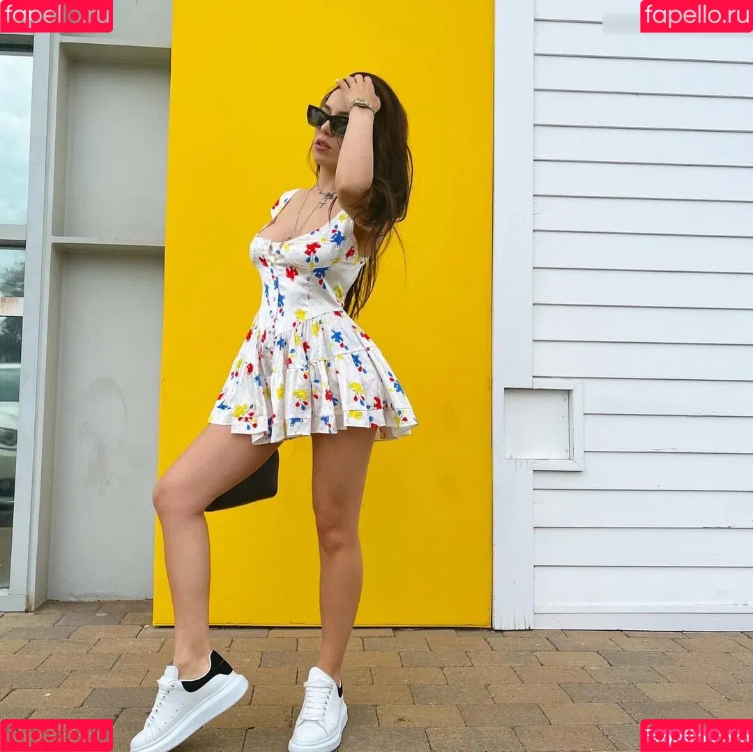 Ava Max / avamax / plharleyquinn Onlyfans Photo Gallery 