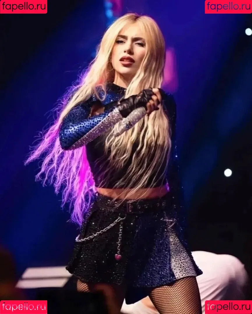 Ava Max / avamax / plharleyquinn Onlyfans Photo Gallery 