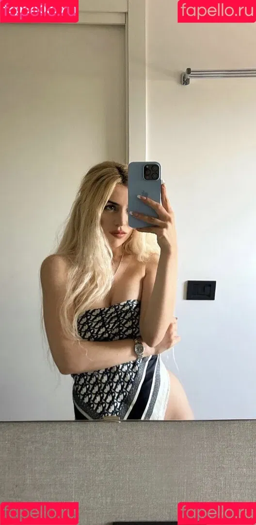 Ava Max / avamax / plharleyquinn Onlyfans Photo Gallery 